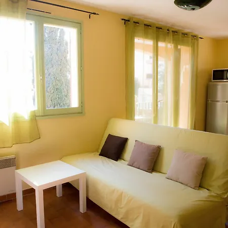 Les 12 Sables Saint Clair * Le Lavandou